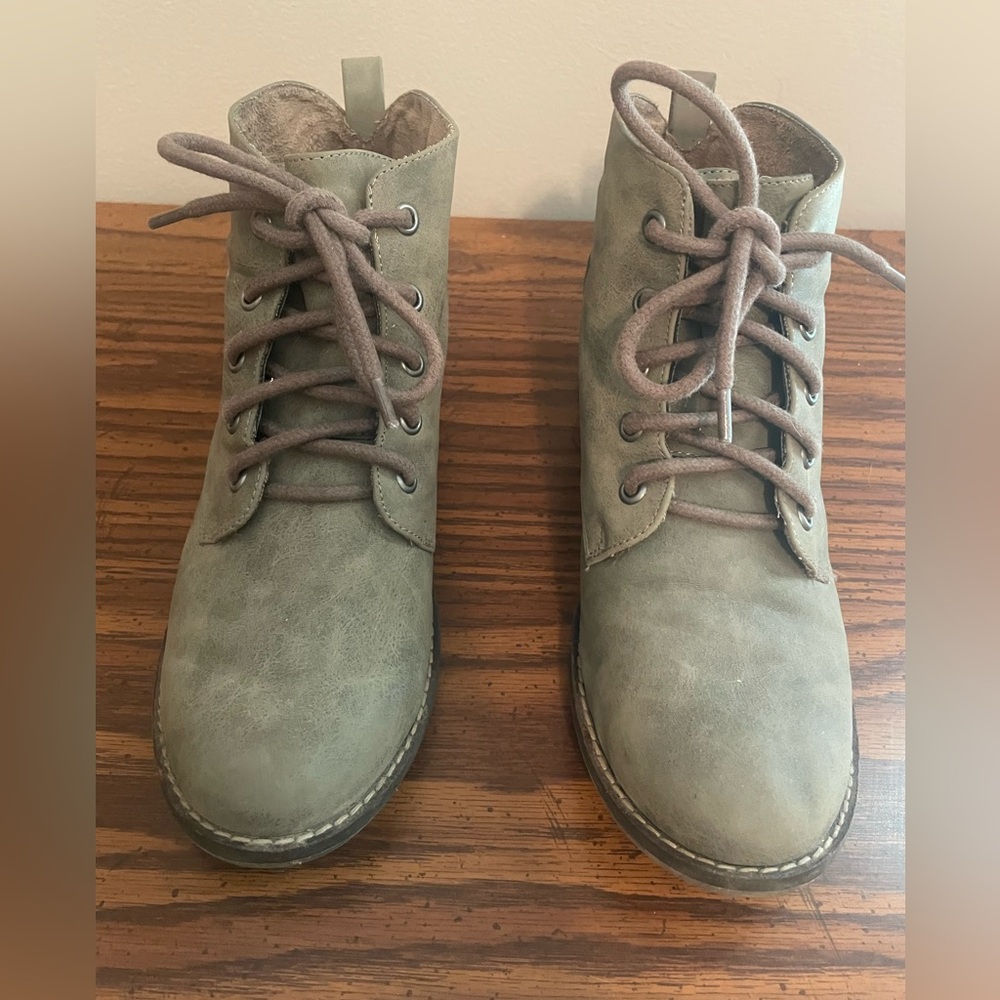 Not Rated Boots